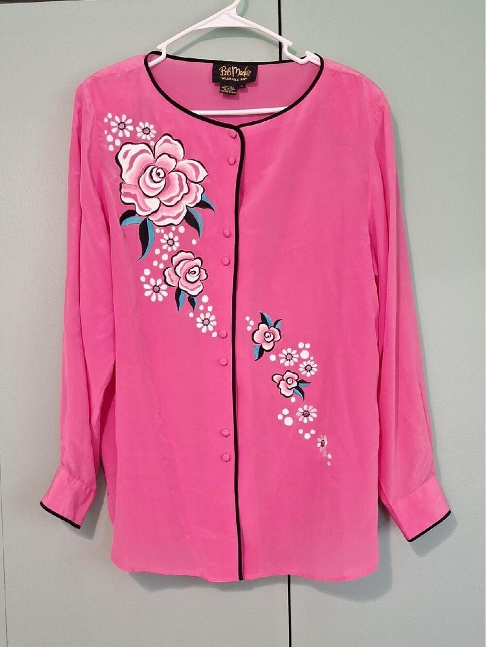 Bob Mackie Wearable Art 100% Silk Pink Floral Buttom Closure Blouse Size Medium